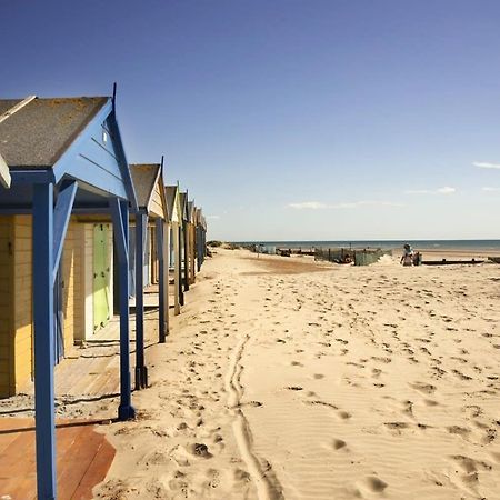 Panoramic Sea Views In Beachfront Apt W Balcony Μπόνορ Ρέτζις Εξωτερικό φωτογραφία